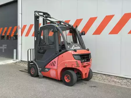 Nestekaasutrukki 2017  Linde H25T-02 (2)