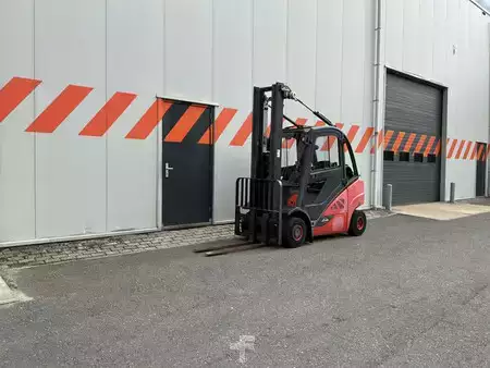Nestekaasutrukki 2017  Linde H25T-02 (5)