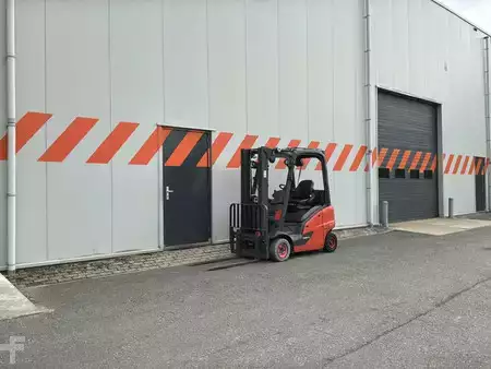 Nestekaasutrukki 2017  Linde H16T-01 (5)