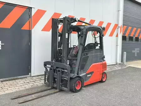 Elektro čtyřkolový VZV 2018  Linde E20PL-02 (1)