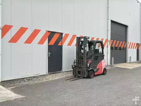 Nestekaasutrukki 2016  Linde H20T-01 (5)