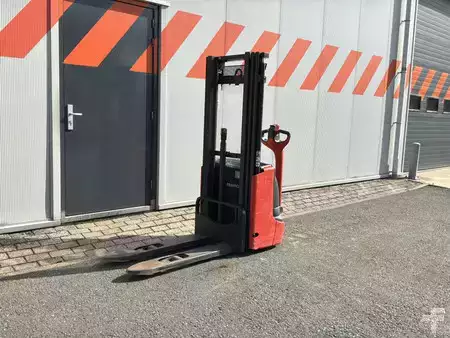 Hochhubwagen 2020  Linde L10 (1)