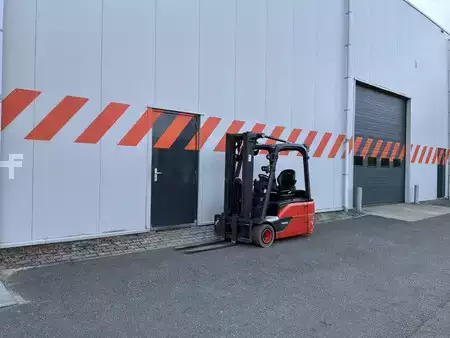 El Truck - 3-hjul 2019  Linde E20L-01 (5)