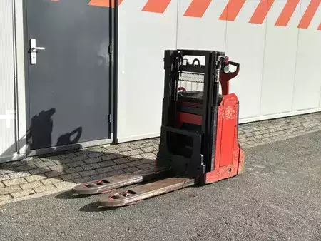 Ledstaplare 2021  Linde D08 (1)
