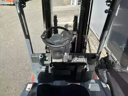 Elektrisk- 3 hjul 2017  Toyota 8FBE18T (3)
