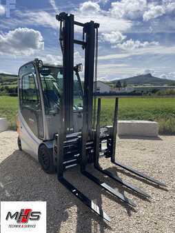 Elektro 4 Rad 2012  Still RX 60-25 L (2)