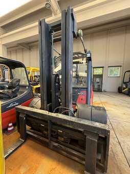 Miscelaneo 2006  Linde H50D/500 (2)