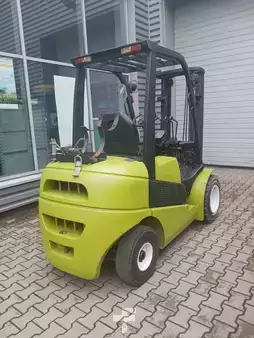 Gas truck 2012  Clark C30L (3)