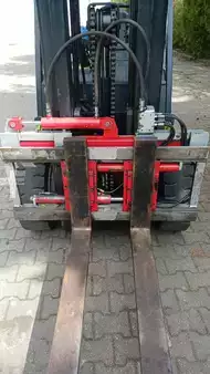 Gas truck 2013  Clark C30L (4)
