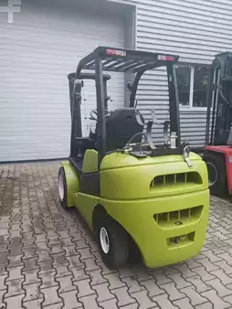 Wózki gazowe 2012  Clark C30L (3)