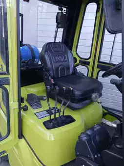 Empilhador a gás 2018  Clark GTS25 (6)