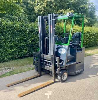 Four-way trucks 2017  Combilift CB3000 (4)