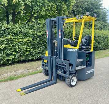 Vierweg zijlader 2020  Combilift C3000 (4)