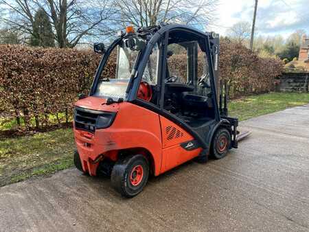 Gas truck 2019  Linde H25T (2)