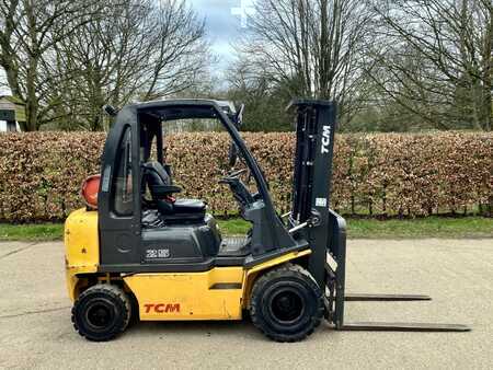 LPG Forklifts 2021  TCM U1D2A25LH (3)