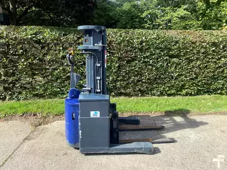 Ledstaplare gå 2018  Combilift WR1000 (1)