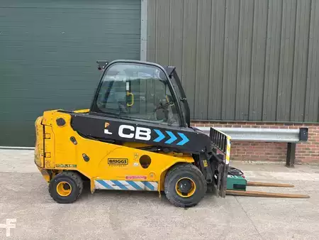 Telescopic forklift rigid 2022  JCB 30E 2WD (1)