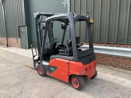 Electric - 4 wheels 2017  Linde E 16 P-02 (2)