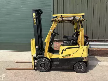 Carretilla elevadora GLP 2013  Hyster H1.6FT (2)