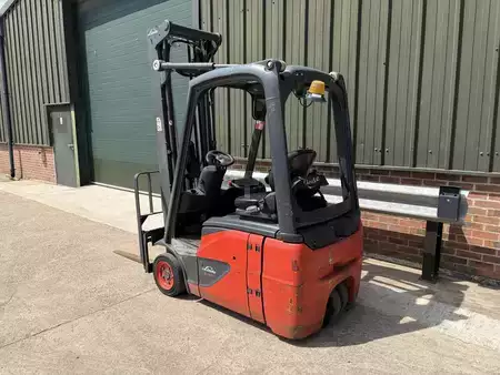 Electric - 3 wheels 2016  Linde E16C-02 (4)