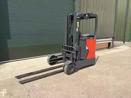 Työntömastotrukki 2016  Linde R14G-01 (5)