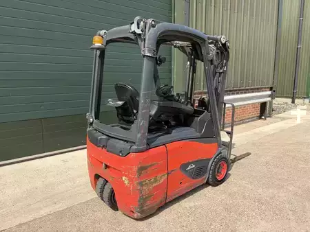 Sähkö - 3 pyör 2018  Linde E14-02 (4)