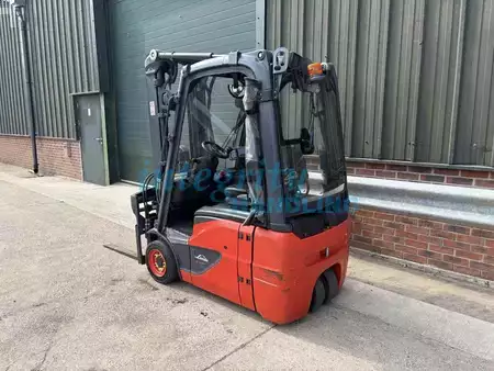 Sähkö - 3 pyör 2019  Linde E14-02 (7)