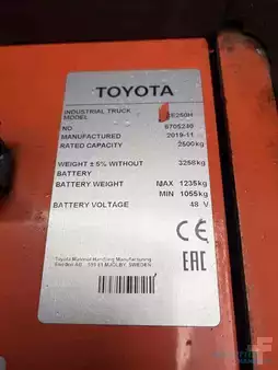 Reach Trucks 2019  BT RRE250H (7)