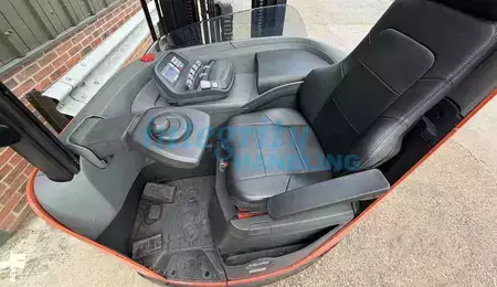 Reach Trucks 2019  BT RRE250HE (6)