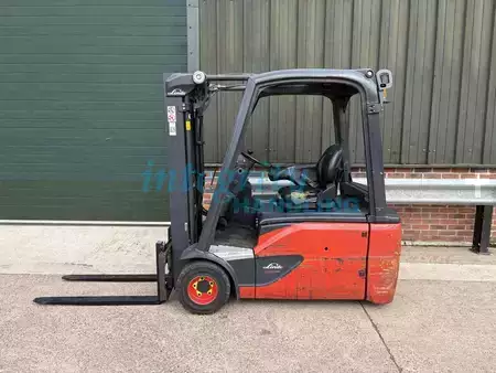 Eléctrico - 3 rodas 2018  Linde E20L-02 (2)