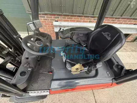 Eléctrico - 3 rodas 2018  Linde E20L-02 (3)