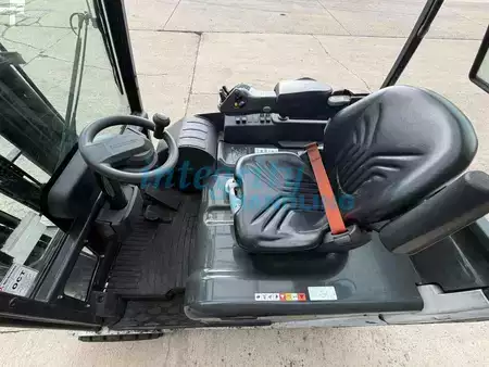 Elektryczne 3-kołowe 2020  TCM AG2N1L20Q (6)