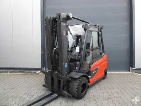 Eléctrico - 4 rodas 2023  Linde E35L-01 (1)