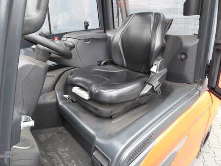 Eléctrico - 4 rodas 2023  Linde E35L-01 (3)
