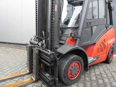 Wózki widłowe diesel 2020  Linde H40D-02 (2)