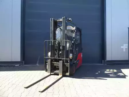 Elektro tříkolové VZV 2018  Linde E16-02 Lithium Ionen (1)