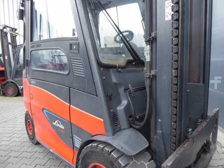 Elektro 4 Rad 2019  Linde E40H-01/600 (10)