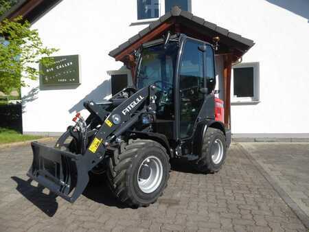 Sonstige 2025  Pitbull Pitbull X27-45 mit Linde Hydrostat (1)
