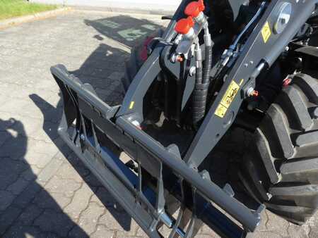 Sonstige 2025  Pitbull Pitbull X27-45 mit Linde Hydrostat (5)