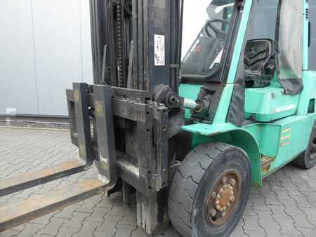 Treibgasstapler 2005  Mitsubishi FG40N (2)