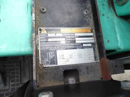 Treibgasstapler 2005  Mitsubishi FG40N (5)
