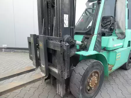 Dieselový VZV 2005  Mitsubishi FG40N (2)