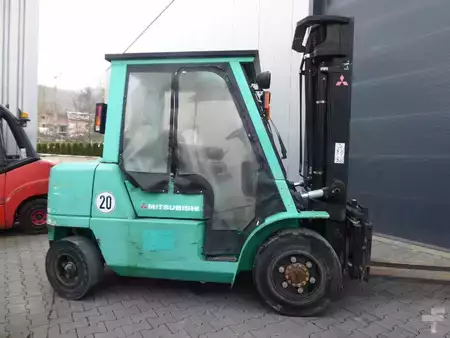 Dieselový VZV 2005  Mitsubishi FG40N (8)