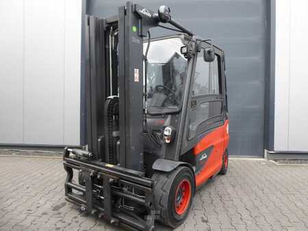 Electric - 4 wheels 2020  Linde E50HL-01 (1)