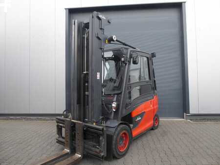 Electric - 4 wheels 2018  Linde E45HL-01/600 (1)