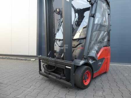 Eléctrica de 3 ruedas 2019  Linde E12-02 (3)