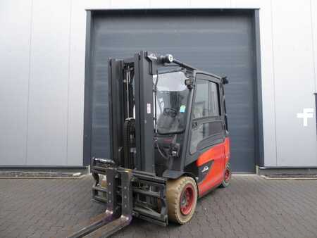 Elektro čtyřkolový VZV 2021  Linde E40H-01/600 (1)