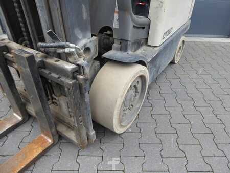 Eléctrico - 4 rodas 2013  Crown FC4545-3.0 (2)