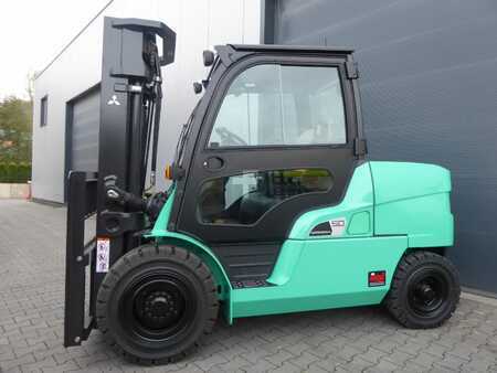 Dieselový VZV 2022  Mitsubishi FD50NT (3)