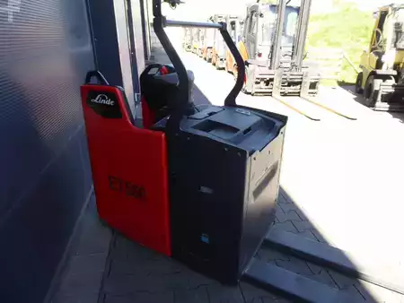 Lavtløftende truck 2022  Linde T25 FP (5)